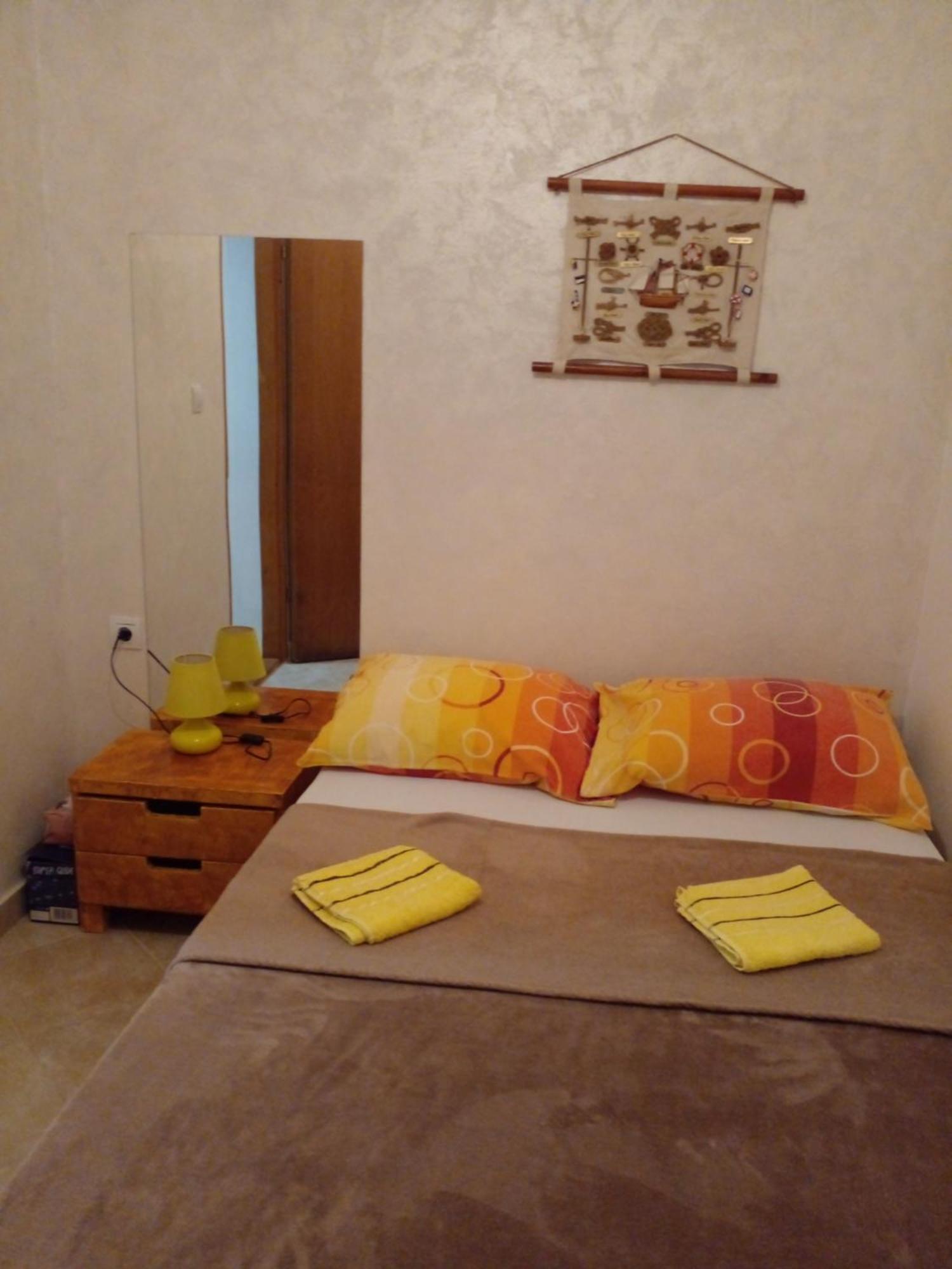Apartment Jelaca Herceg Novi Zimmer foto